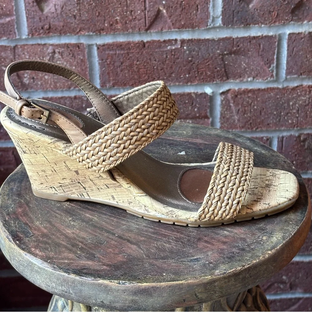 New Easy Spirit Women's Ariella Espadrille 3”Wedge Comfort Sandals Size 10